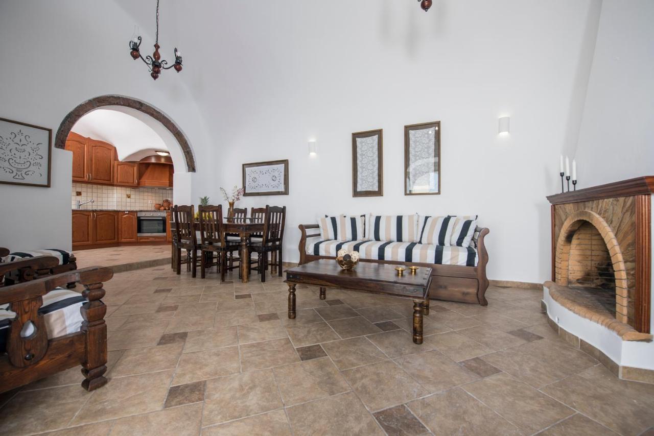 Вілла Santorini 180 Degrees Pyrgos Kallistis Екстер'єр фото