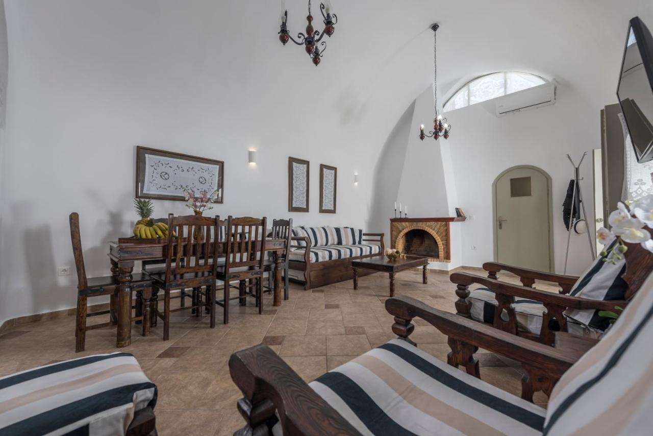 Вілла Santorini 180 Degrees Pyrgos Kallistis Екстер'єр фото
