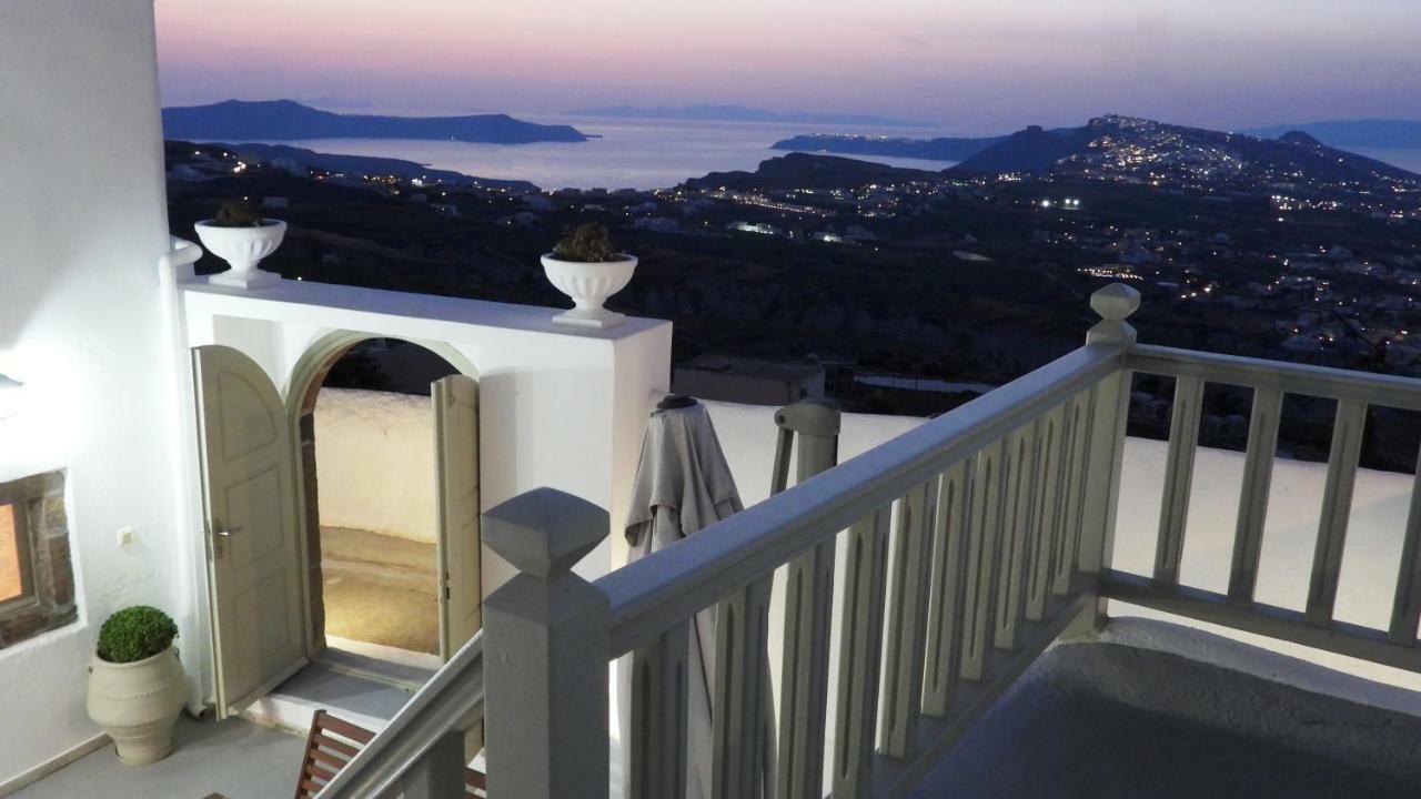 Вілла Santorini 180 Degrees Pyrgos Kallistis Екстер'єр фото